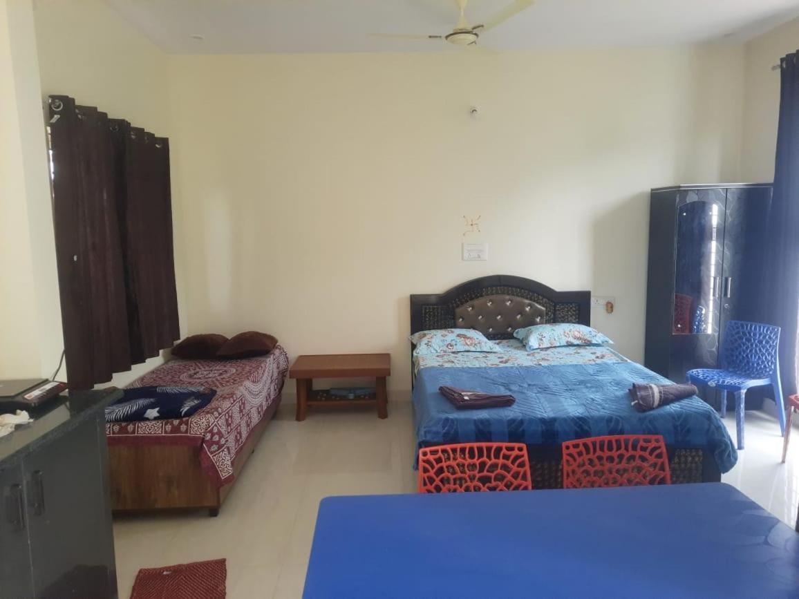 Nandi Skandagiri Guest House Buitenkant foto