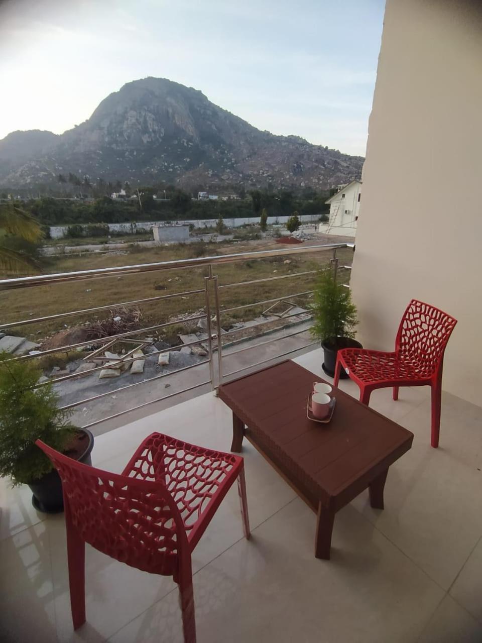 Nandi Skandagiri Guest House Buitenkant foto