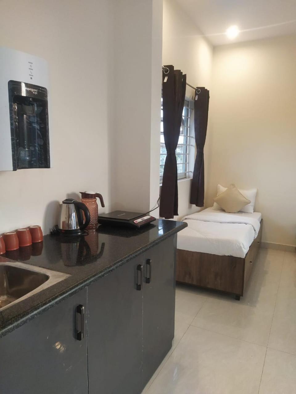 Nandi Skandagiri Guest House Buitenkant foto